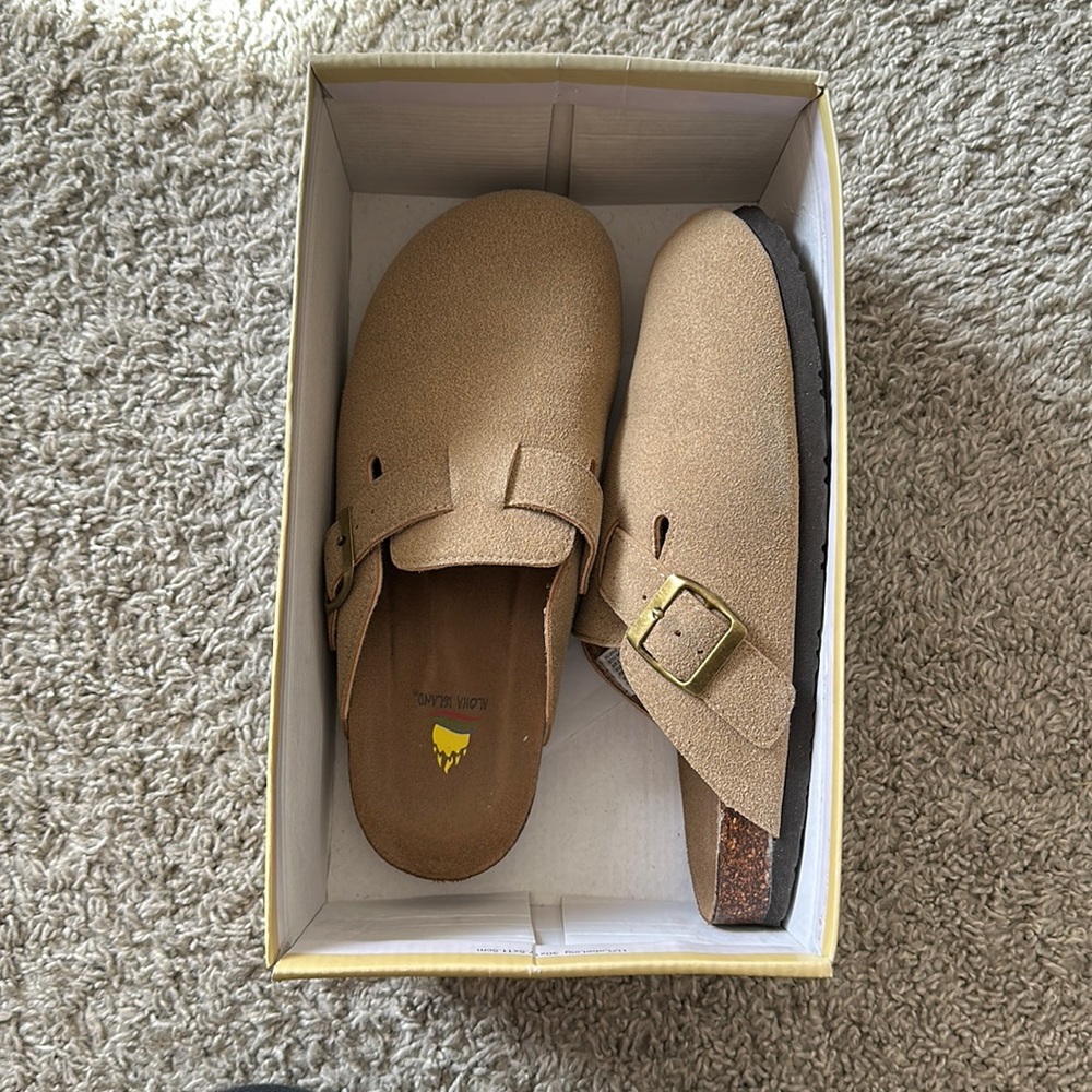 Tan sued Aloha Island Birken stock clog dupes